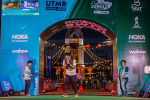 BIB: 5064
                            <button type="button" onclick="openModal(21811464)" class="btn btn-primary btn-sm float-right btn-popup" data-toggle="modal" data-target=".modal-high-quality">
                        <i class="fas fa-shopping-cart"></i> Add to Cart
                    </button>
                                            <button type="button" onclick="isThisMe(21811464, true)" class="btn btn-success btn-sm float-right btn-popup btn-isme hidden" data-toggle="tooltip" data-placement="bottom" title="นี่คือรูปของคุณใช่ไหม คลิกที่นี่เพื่อเอาเข้าอัลบั้ม">
                        <i class="fas fa-plus"></i> Add to album
                    </button>
                    <button type="button" onclick="isThisMe(21811464, false)" class="btn btn-warning btn-sm float-right btn-popup btn-isnotme hidden">
                        <i class="fas fa-ban"></i> Remove from album
                    </button>